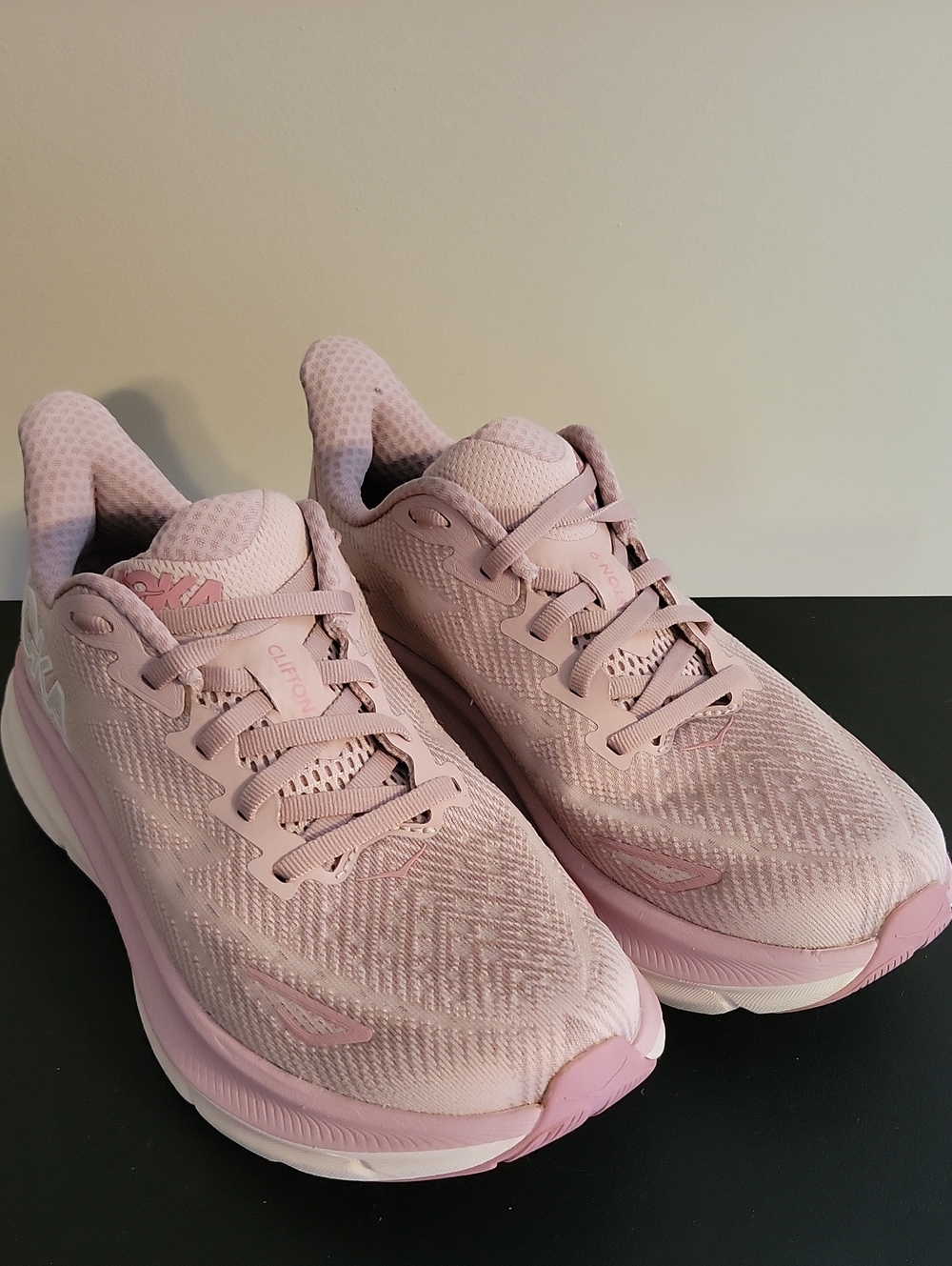 HOKA Womens Clifton 9 Pale Mauve Peach Whip Running Shoes Size US 6.5B